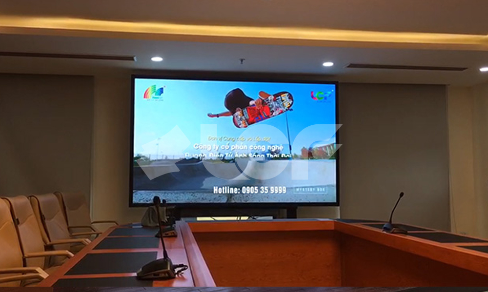 越南全彩LED小间距显示屏2.jpg 越南全彩LED小间距显示屏2.jpg