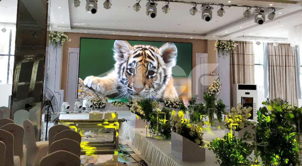 武汉诺亚酒店P3全彩LED显示屏项目32.jpg 武汉诺亚酒店P3全彩LED显示屏项目32.jpg