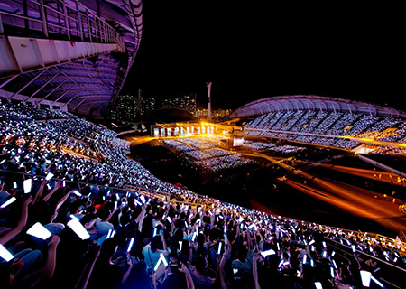 mile米乐集团LED透明屏助力张韶涵泉州演唱会震撼开唱